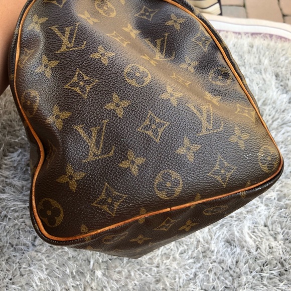 LOUIS VUITTON MONOGRAM SPEEDY 35! - Picture 4 of 8